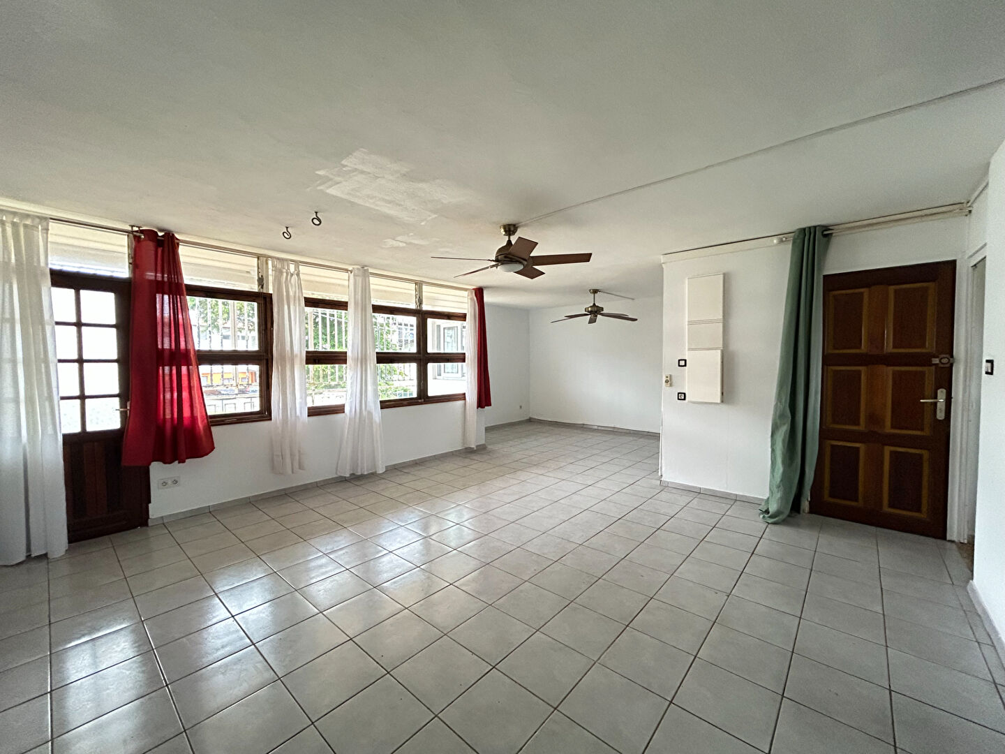 Appartement Cayenne 4 pièces 91.40 m²