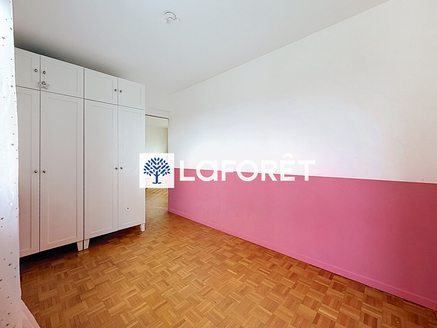 Champagne-au-Mont-d'Or, Appartement de 100 m² avec balcon au 7étage 265 000 €