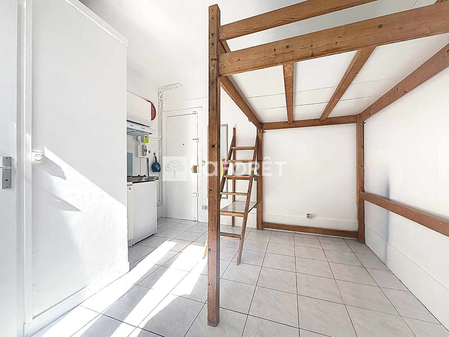 STUDIO - MAIRIE DES LILAS
