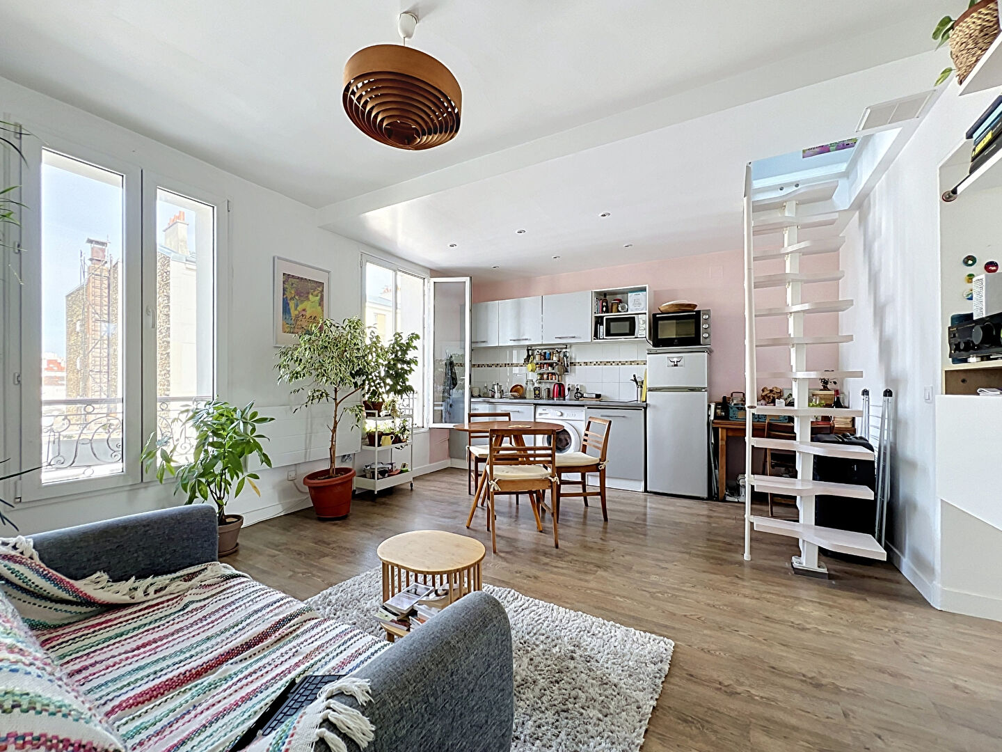PANTIN - 2 PIECES SANS TRAVAUX