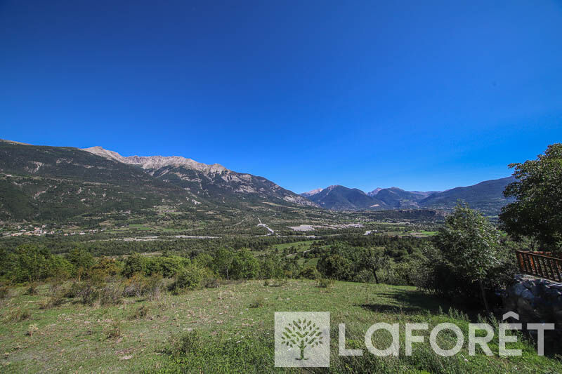 ** APPARTEMENT TYPE 4 - SAINT CREPIN - 4 pièces