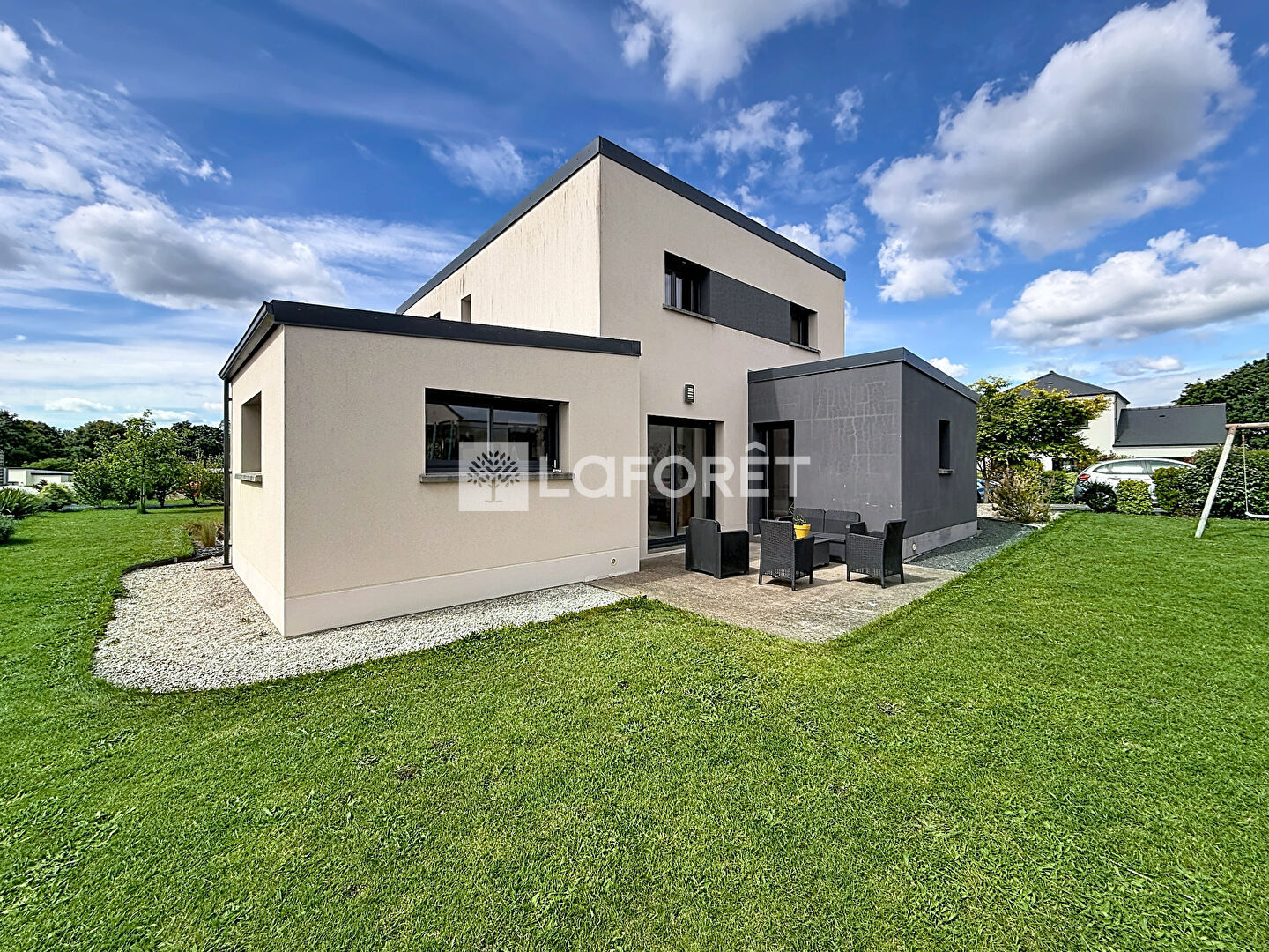 Maison de plain-pied centre Saint Georges Des Groseillers 130 m2
