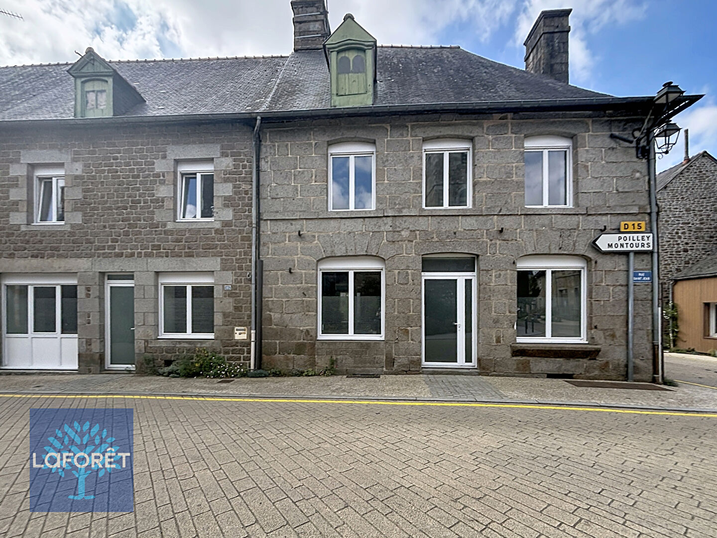 Maison Les Portes Du Coglais 8 pièce(s) 163 m2