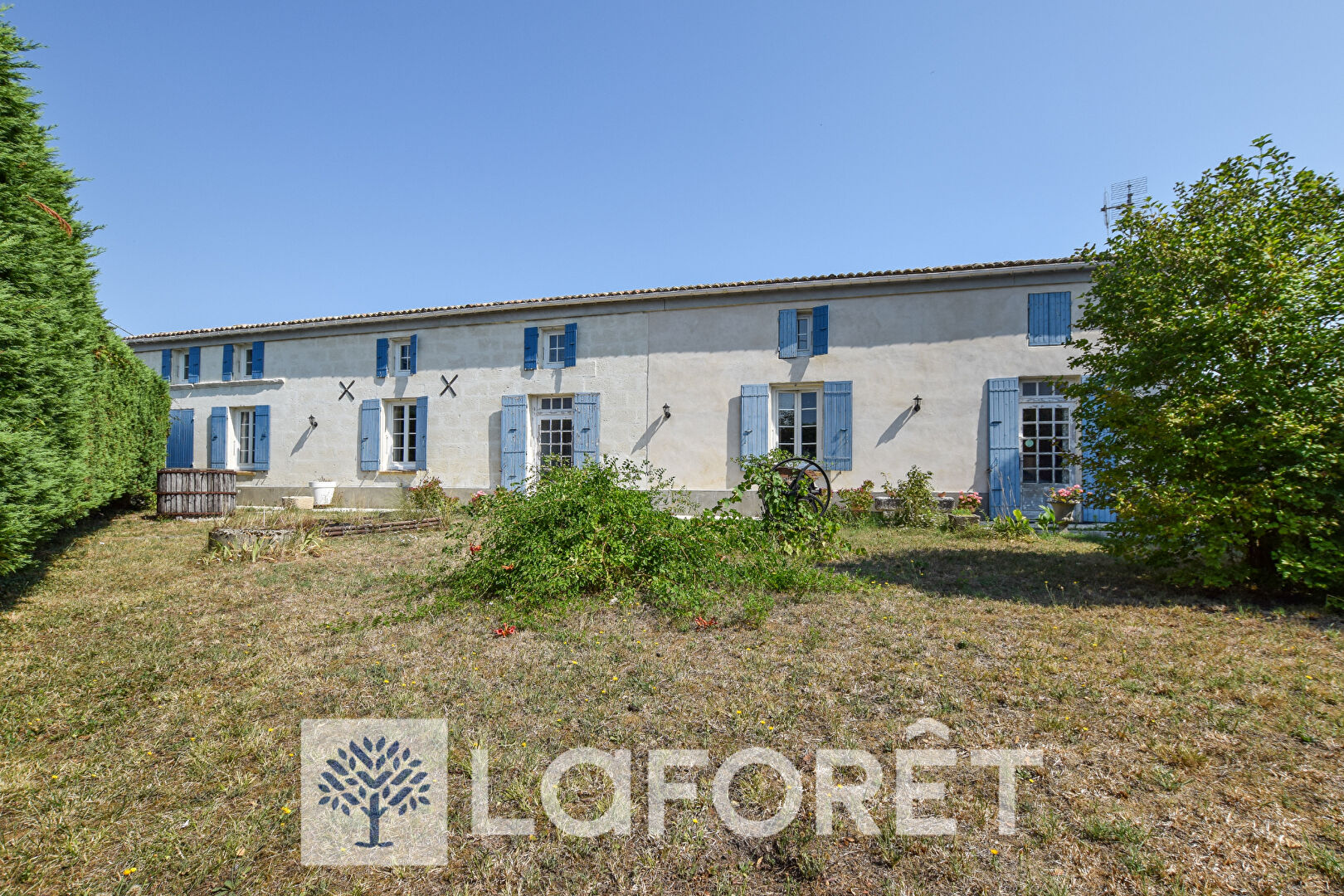 Maison - BRIE /S MORTAGNE - 7 pièce(s) 215 m2