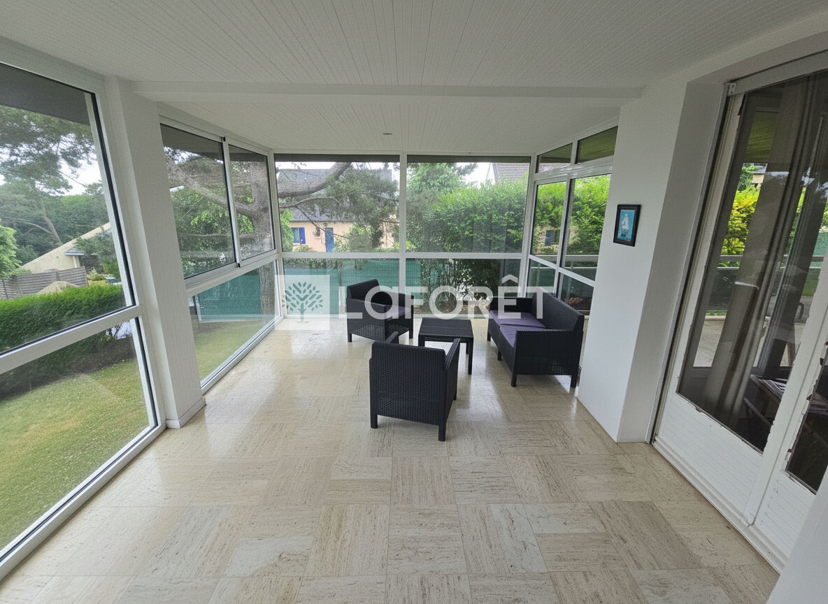Maison d'Exception à Vendre à Donville-les-Bains - 8 Pièces, 5 Chambres, 216 m²