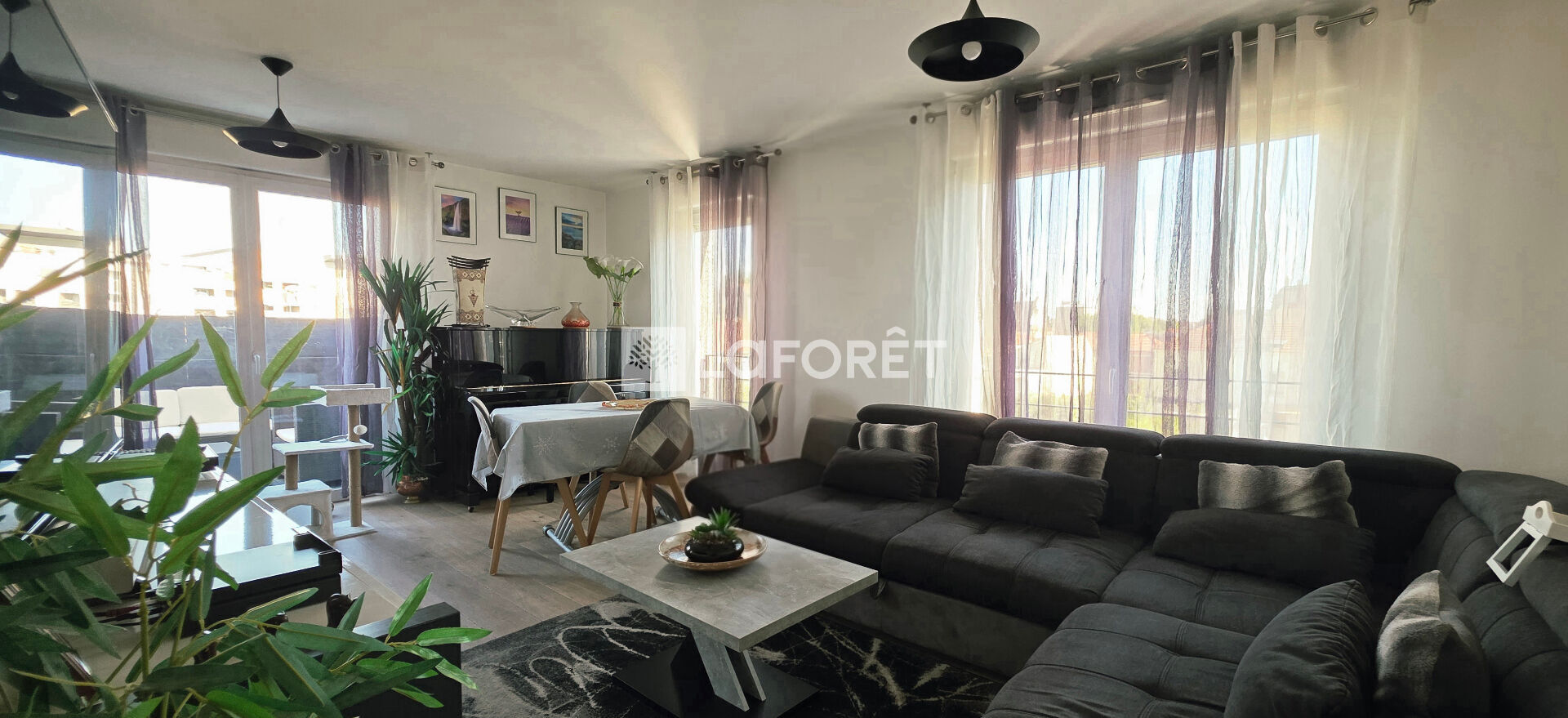 Appartement Stains 4 pièce(s) 79.5 m2