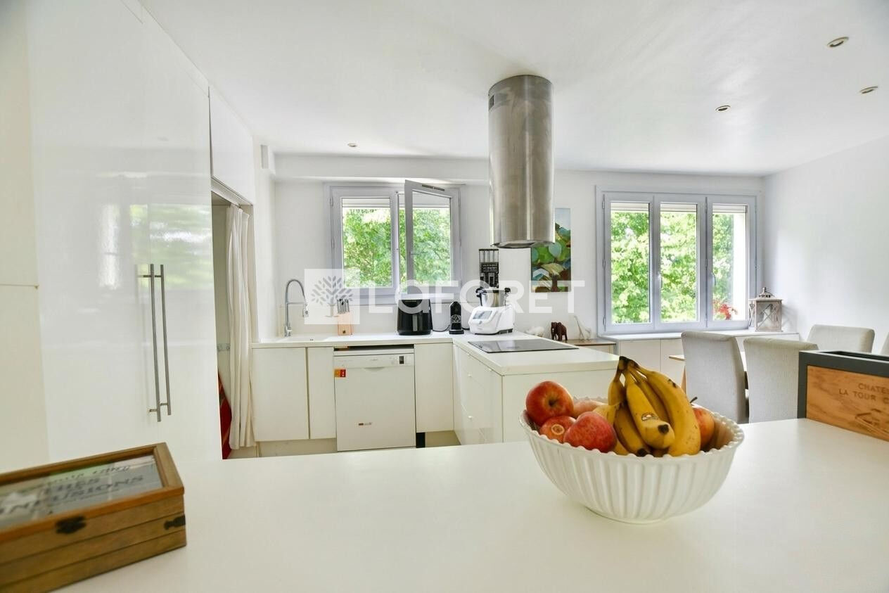 Appartement 4 pièces - 80 m² - Paisible et Traversant- Domaine recherché