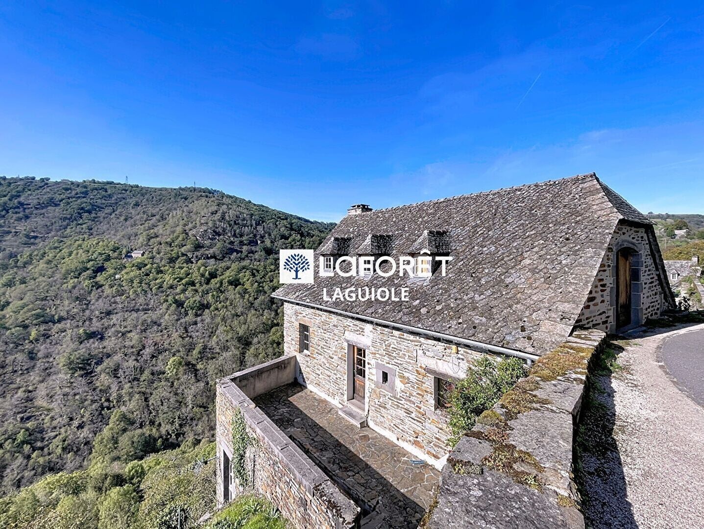 Maison Lacroix Barrez 5 pièce(s) 150 m2