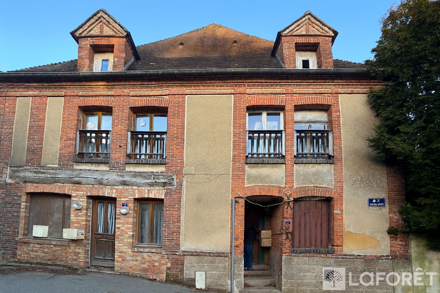 Immeuble Moulins La Marche
