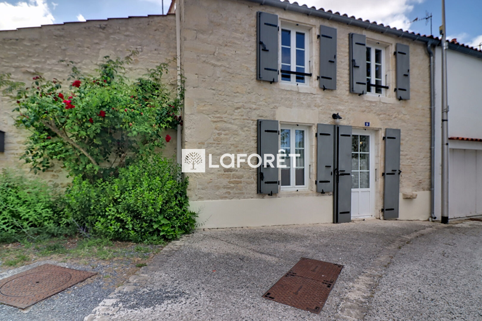 Maison de Bourg en pierre La Jarrie 5 pièce(s) 112 m2