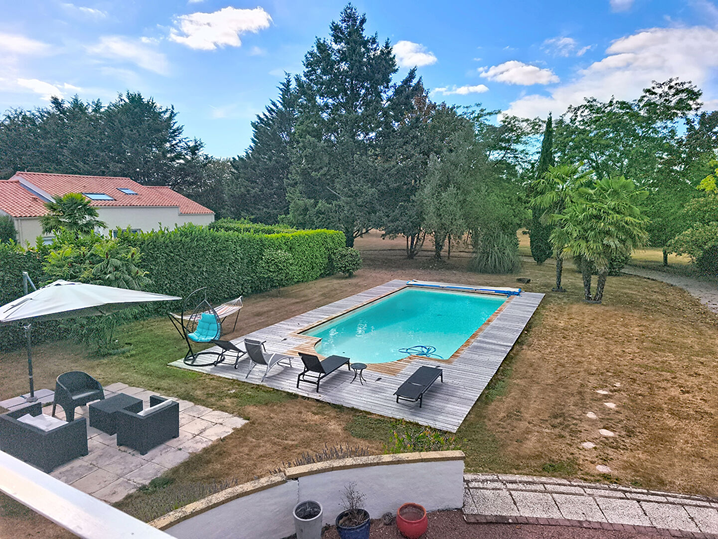 Maison Le Poire Sur Vie 9 pièces 209 m2 grand terrain calme piscine