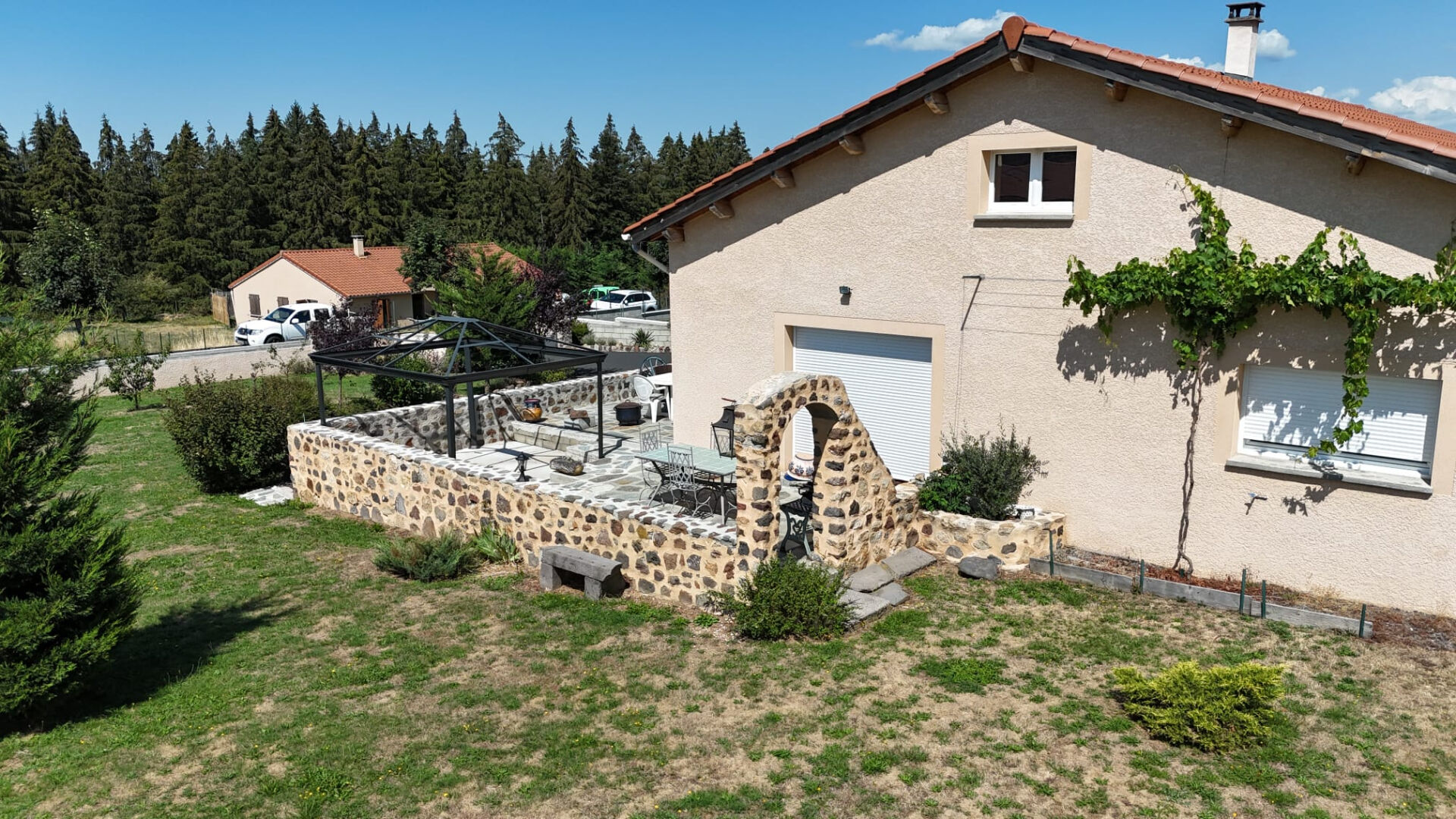 Maison de plain pied - Monlet 4 pièce(s) 117 m2