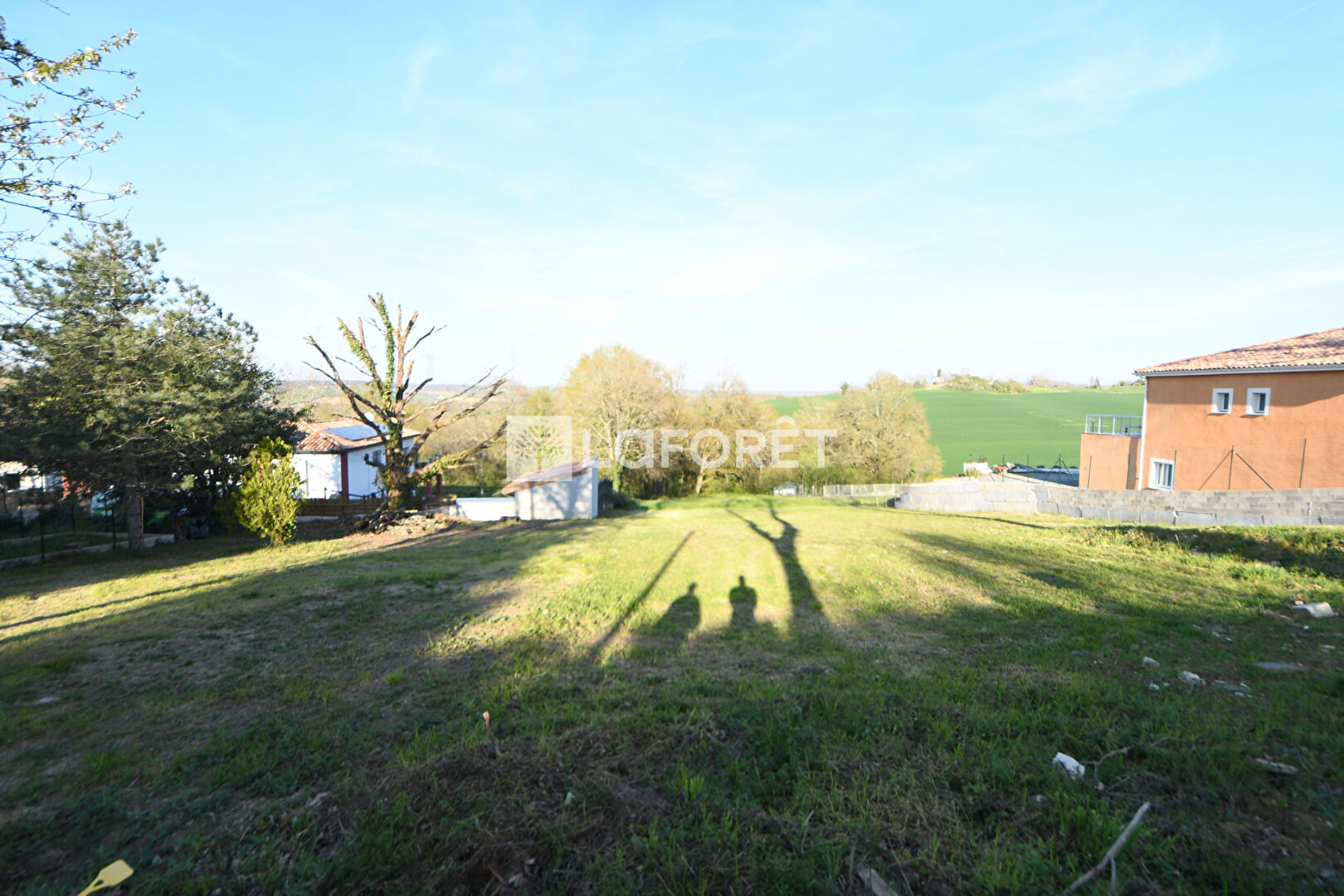 TERRAIN CONSTRUCTIBLE A VENDRE A SALVAGNAC