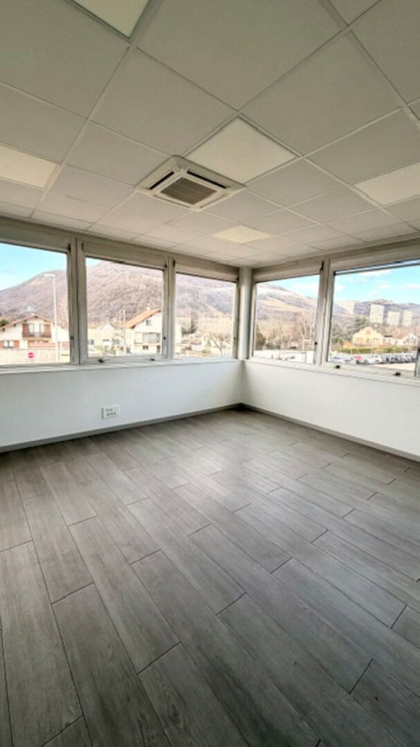 Bureaux 328m²