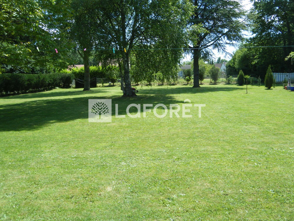 Terrain viabilisé de 1524m² - 77940 Blennes