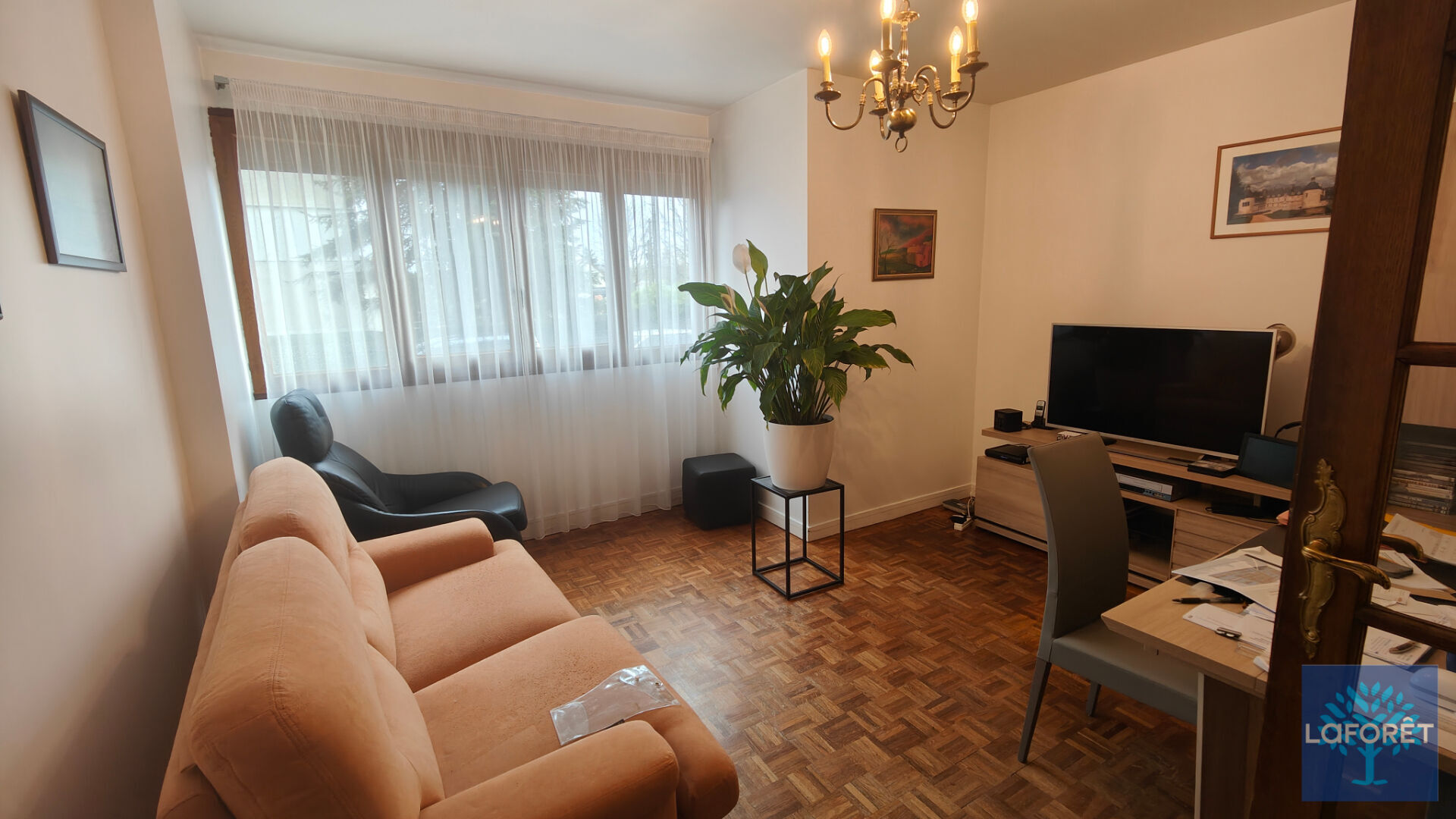 T4 + cave et parking - 72.91 m2 - NEUILLY SUR MARNE