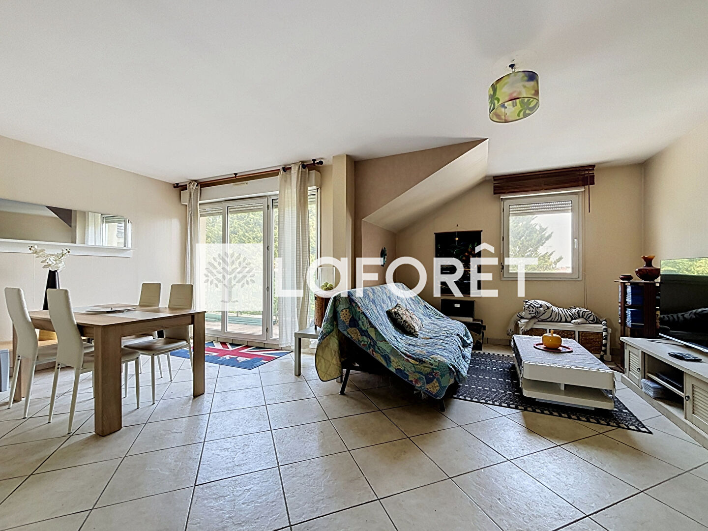 Appartement Vert Saint Denis 3 pièces 78.7 m2