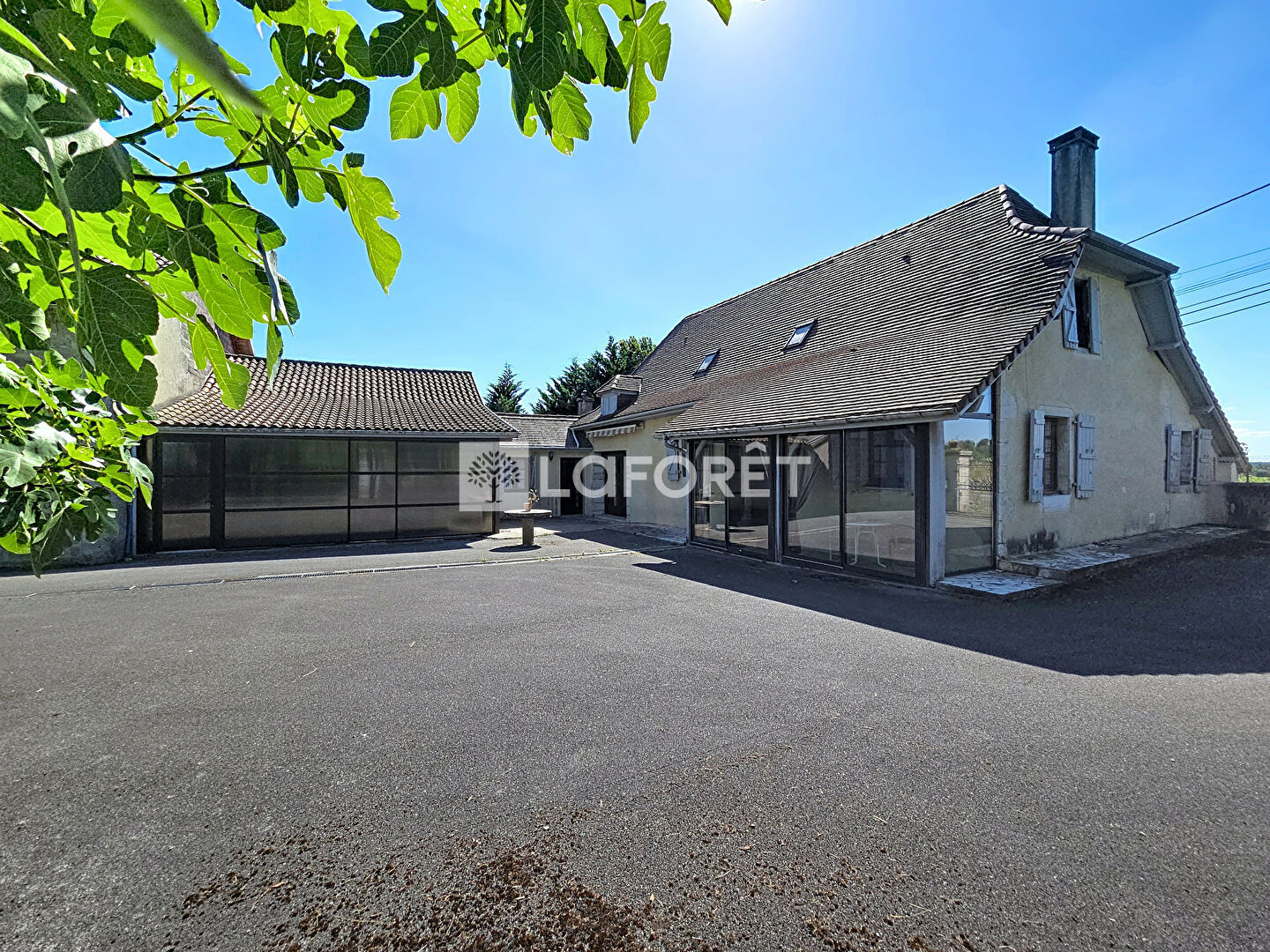 Maison béarnaise proche Orthez 6 pièce(s) 148m²