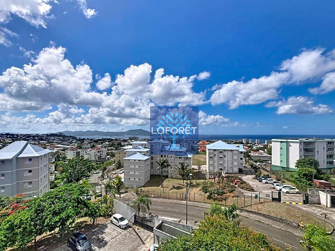 Baisse de prix A vendre : Appartement T3 avec vue mer sur Schoelcher