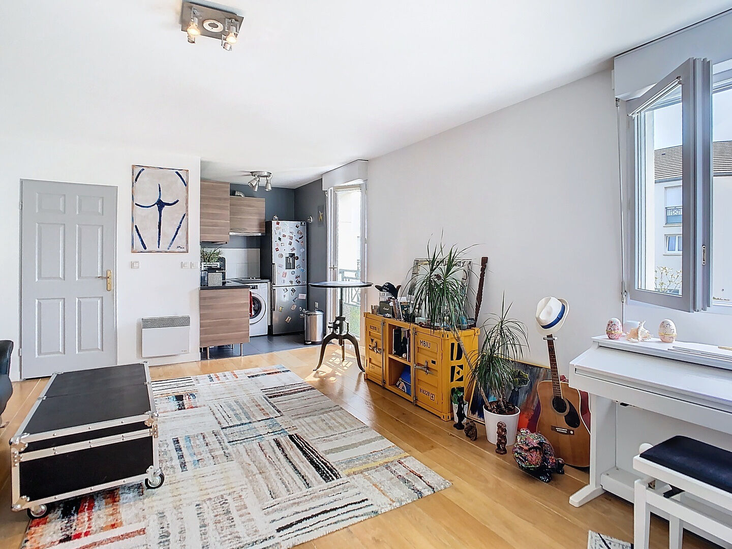 La Bretonnière - Grand studio 34,39m² - Place de parking - Extension possible sous combles 10m² /21 m²