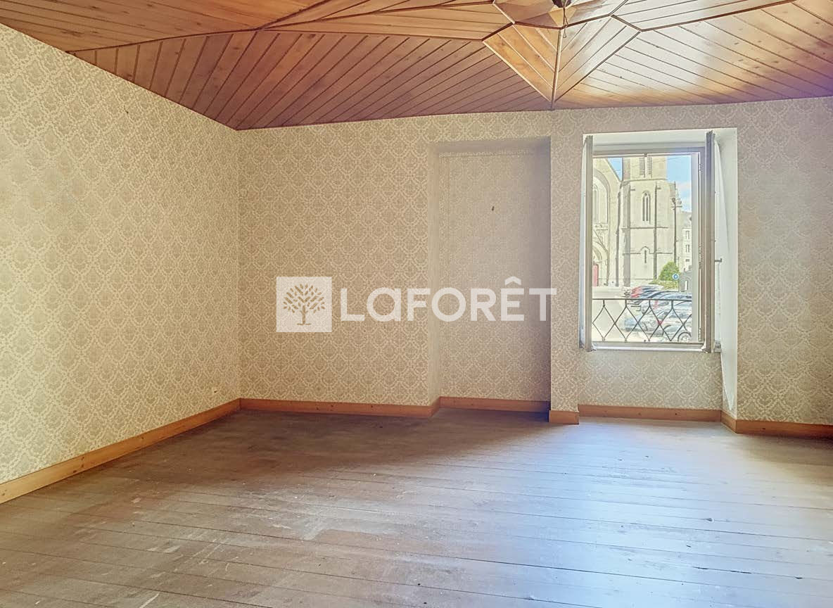 Maison Martigne Ferchaud 9 pièces à rénover 170 m2