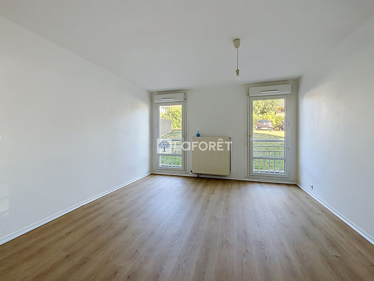 Appartement Fontenay Le Fleury 2 pièce(s) 38 m2