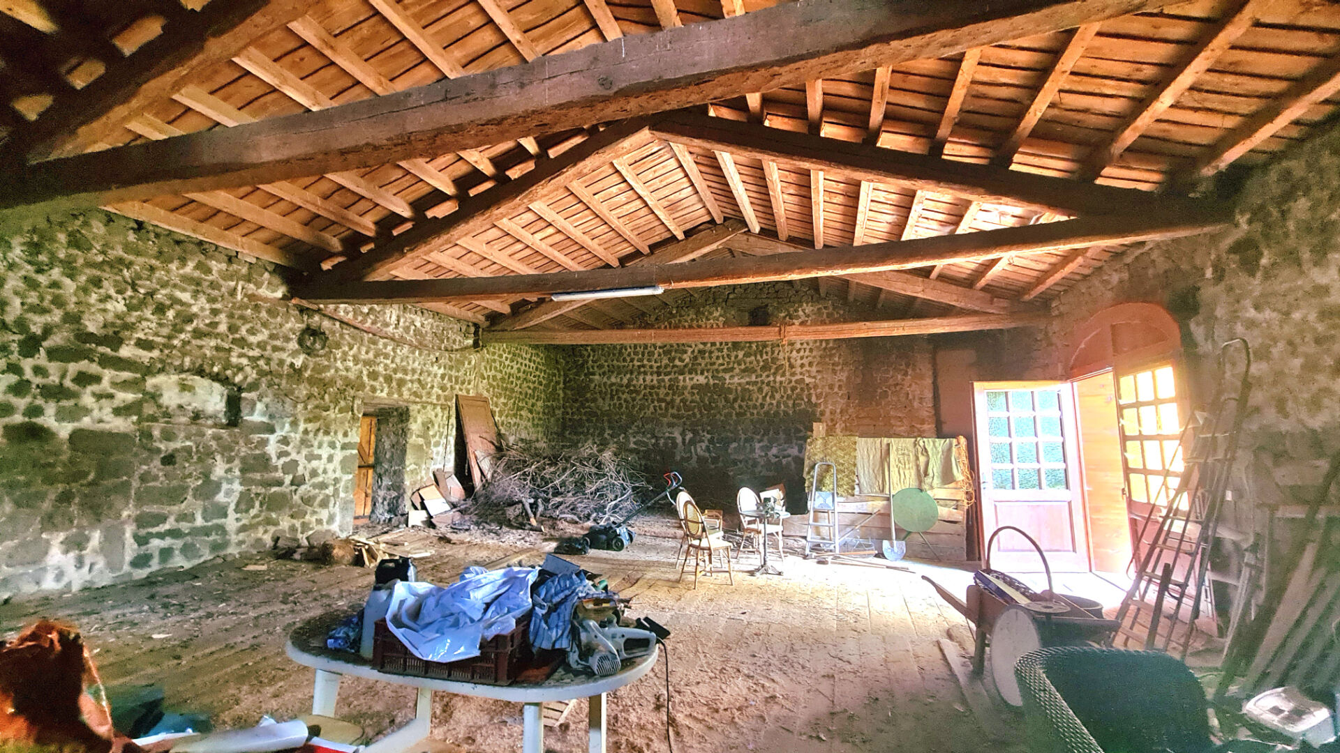 Corps de ferme traditionnel en Pierre Saint Pal De Mons 8 pièces 220 m2