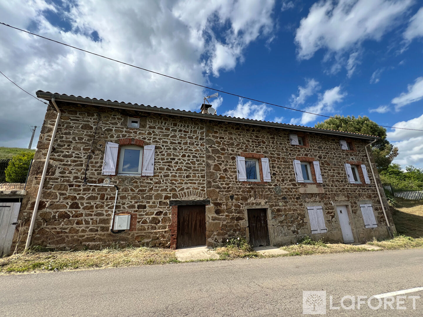 Maison en pierre 4 pièce(s) 84.5 m2 2 chambres terrain