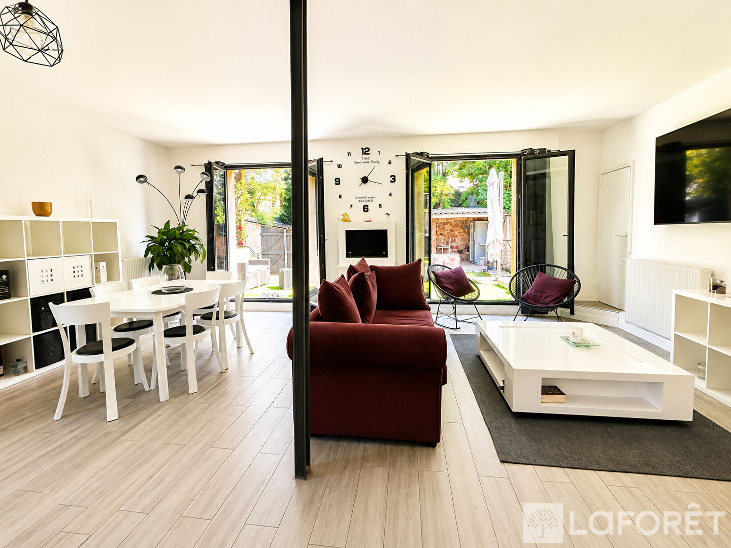 House 6 pièces · 102.00 m² à SEVRES