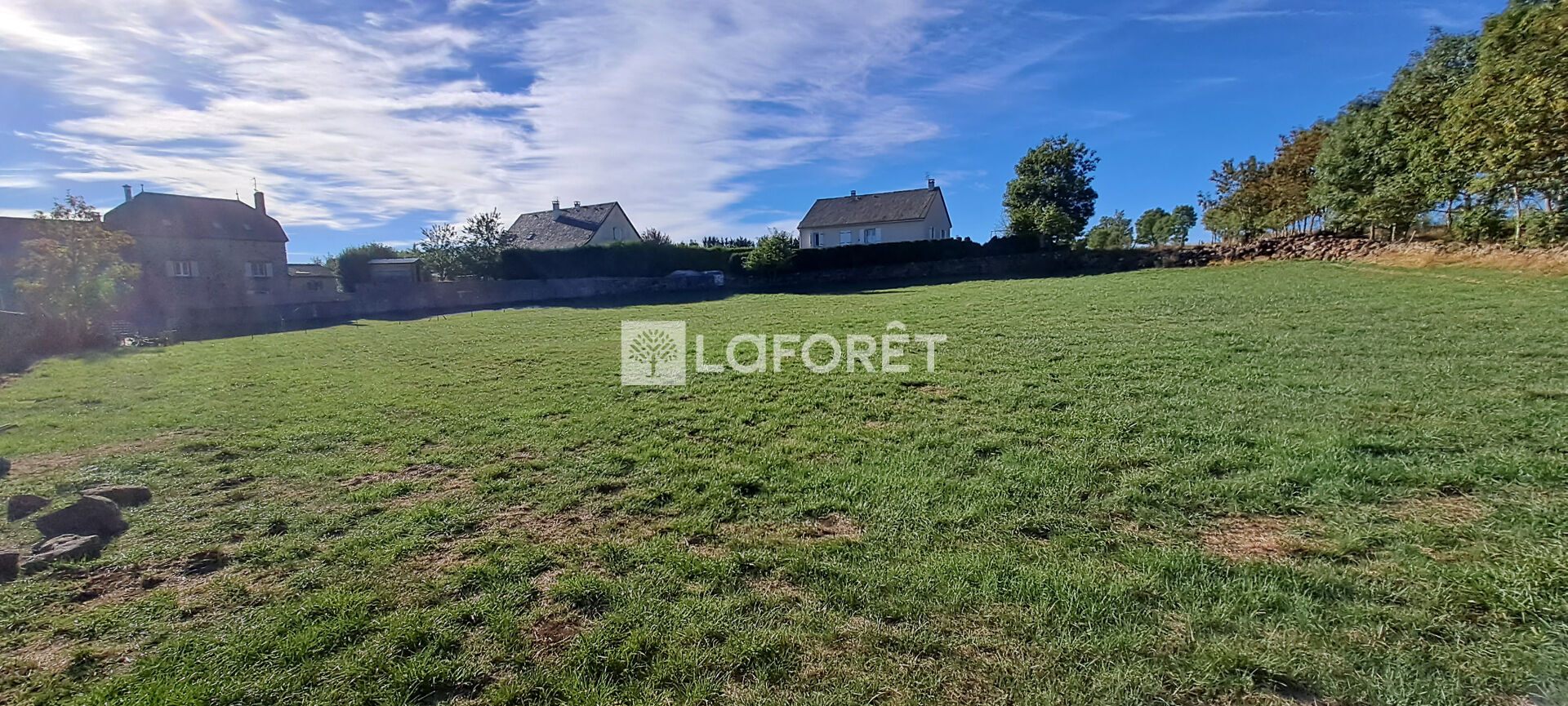 Terrain constructible à 18 euros le M² (COLTINES)