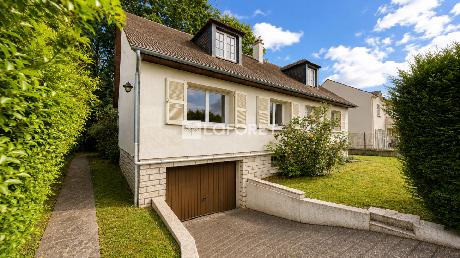 Maison à vendre à Roissy En Brie 6 pièce(s) 129.78 m2