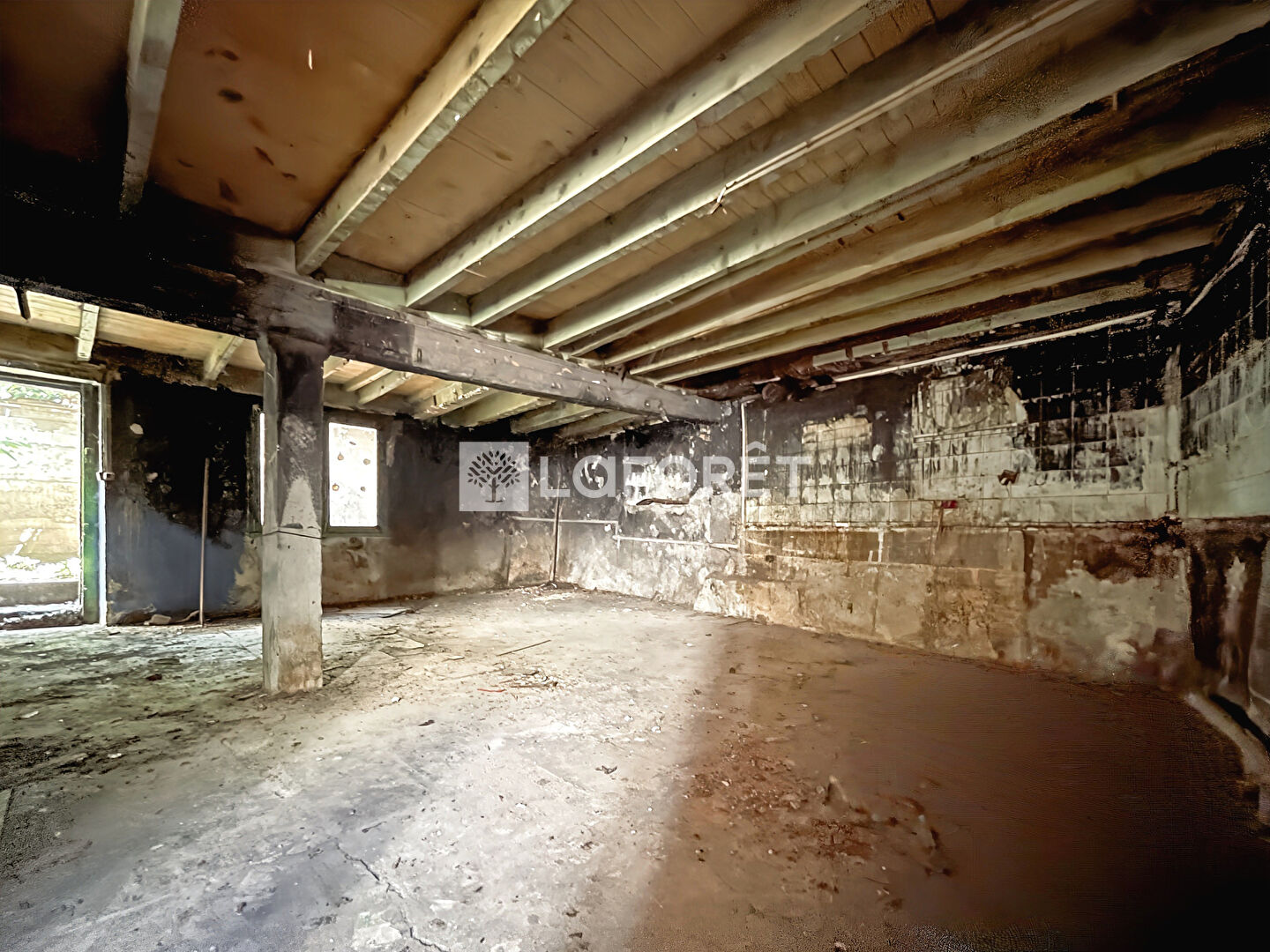 Maison en pierre - environ 120 m² Projet de réhabilitation complète