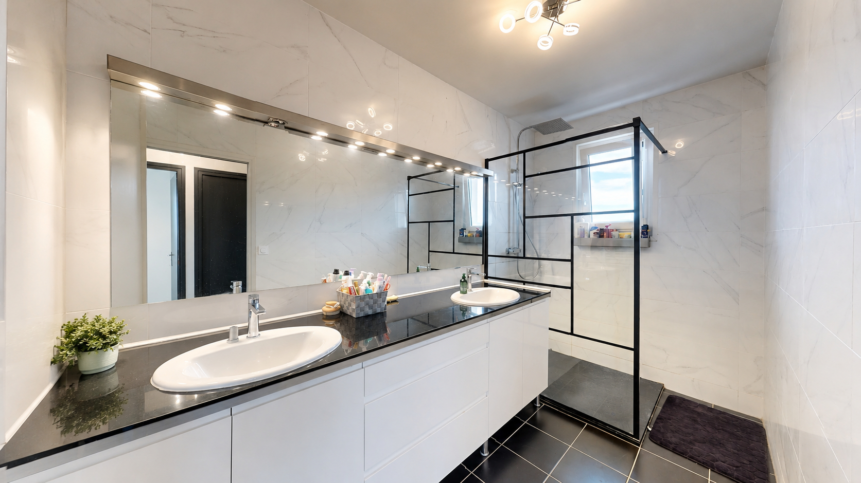 GLEIZE Maison 6 pièces 158 m² avec double garage et piscine